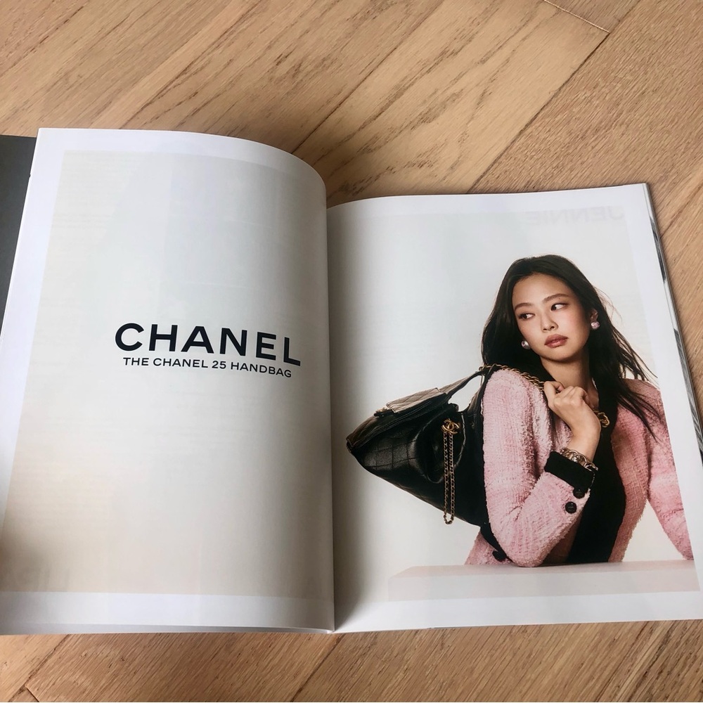 CHANEL magazines issues 26, 27, 28, 29 and posters - Picture 4 of 16